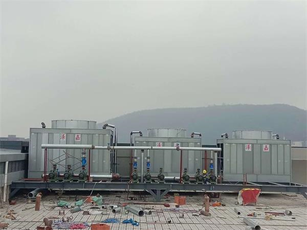 冷卻塔振動(dòng)的原因和解決方法(冷卻塔機(jī)組的工作原理圖)